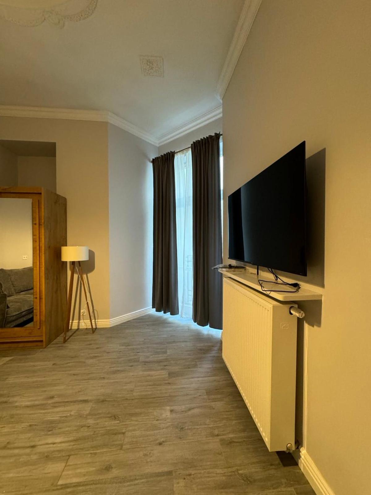 Nowogrodzka 6A 17 Apartment Warsawa Bagian luar foto